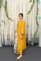 ZAHRA-BG552